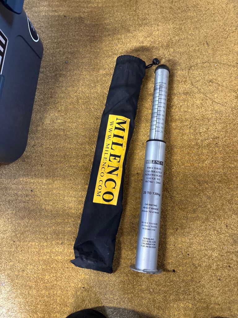 Milenco Caravan Weight Gauge 