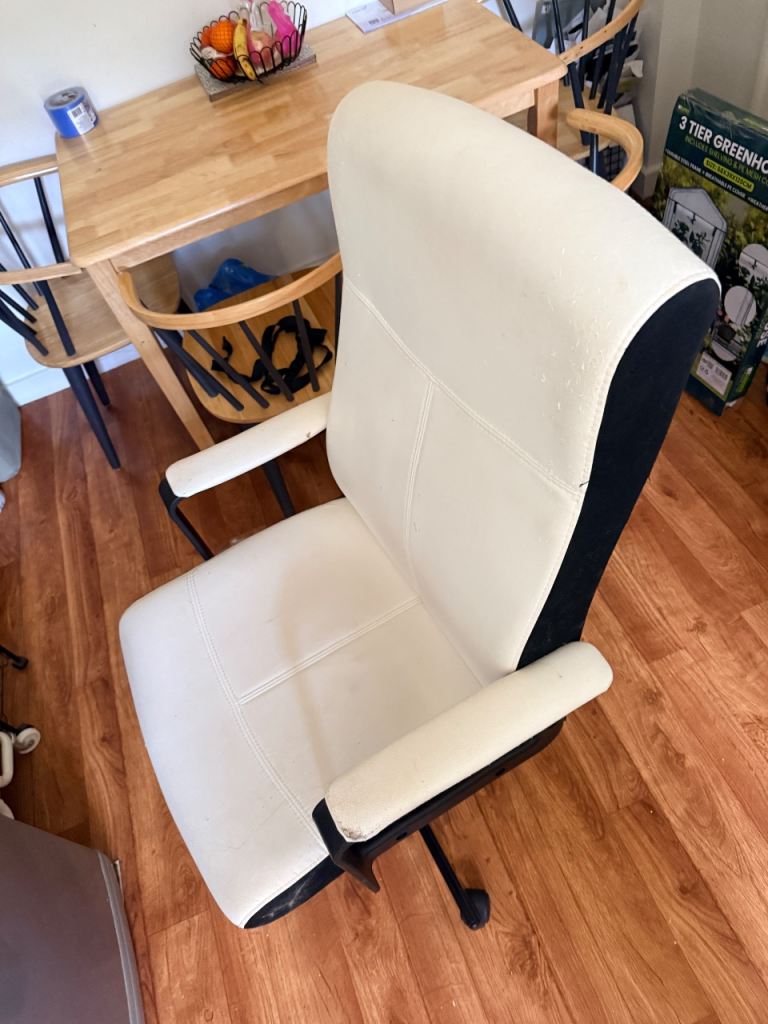 Free IKEA MILLBERGET desk chair 