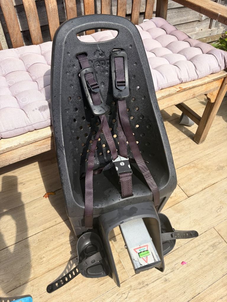 Thule Yepp Child Bike Seat - Black, Good Condition