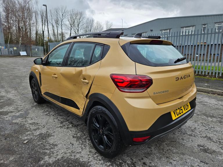 2025 25 DACIA SANDERO STEPWAY 1.0 TCe 110 Extreme 5dr Damage Salvage
