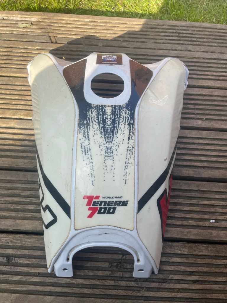 Yamaha Tenere 700 tank cover 