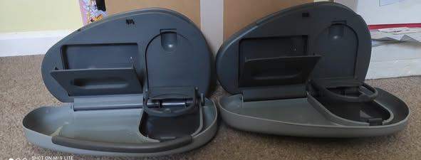 2 car seat organizers