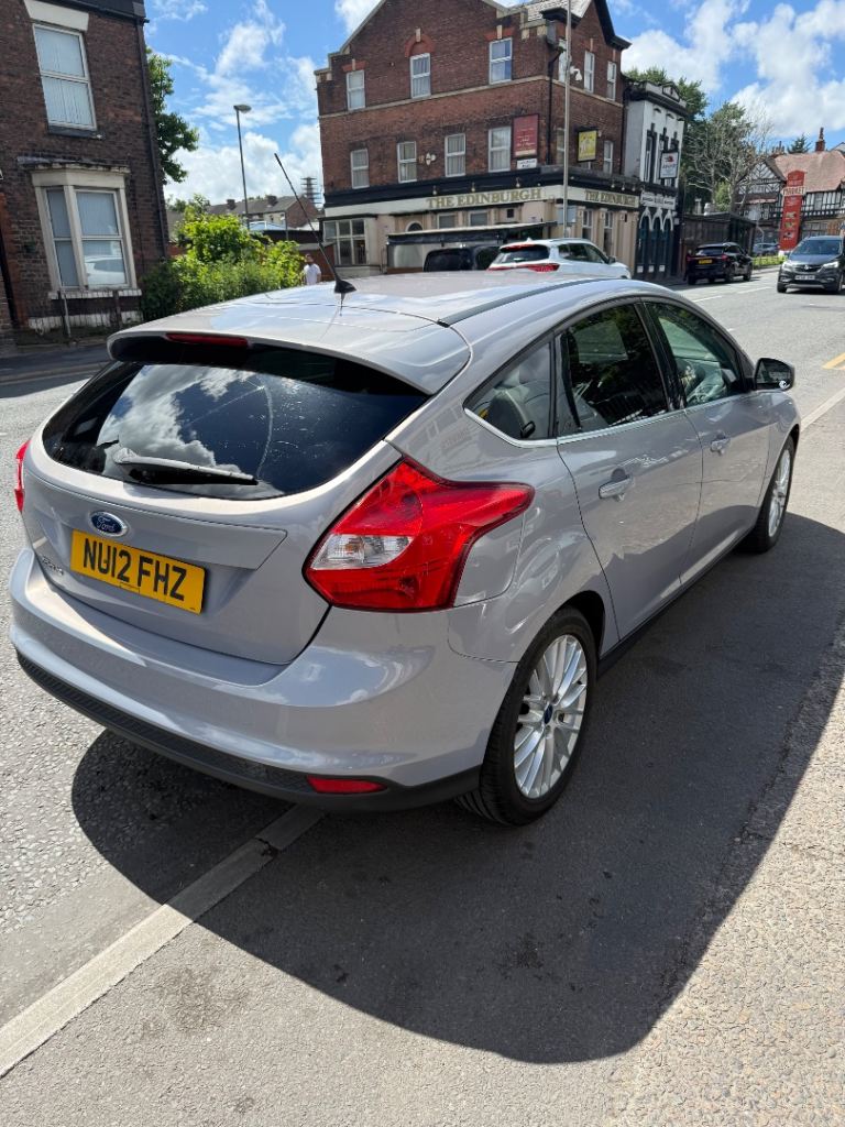 Ford, FOCUS, Hatchback, 2012, Manual, 1596 (cc), 5 doors