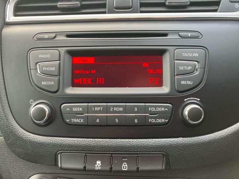 2016 Kia Ceed 1.6 CRDi ISG 2 5dr DCT ESTATE DIESEL Automatic