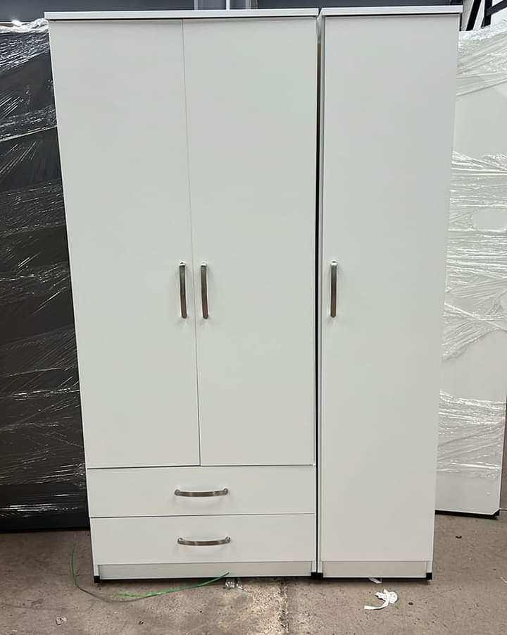 Upgrade Your Bedroom with This Elegant 3-Door Wardrobe –Free Delivery & Cash on Delivery– Order Now