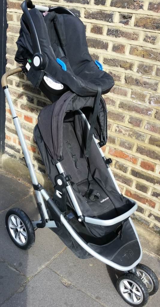 Mothercare 3 wheel buggy. Aluminium frame, large pneumatic wheels. Black.