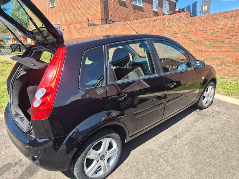 Ford, FIESTA, Hatchback, 2008, Manual, 1388 (cc), 5 doors