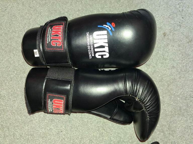 Taekwon-do protective gear 