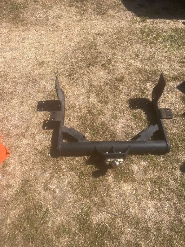 Ford  transit tow bar