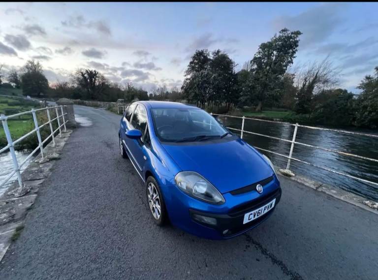 Fiat punto evo 1.4 2011 petrol 