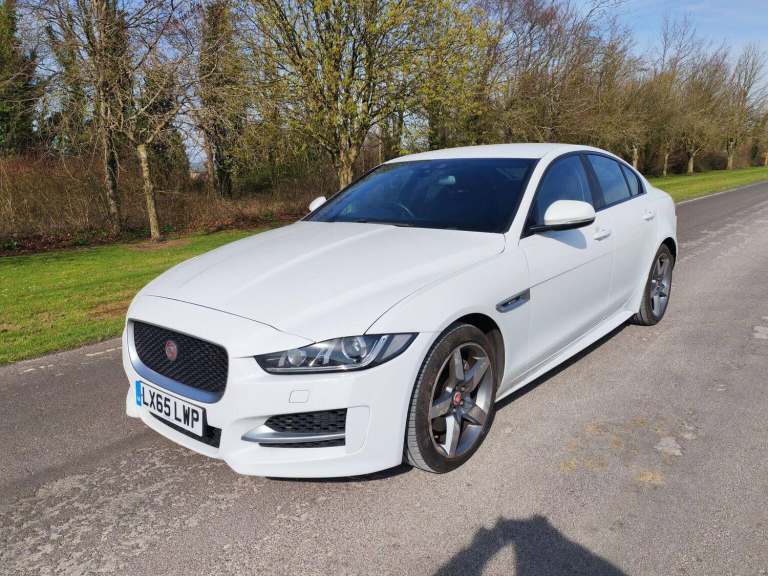 JAGUAR XE 2.0d R-Sport Auto Euro 6 (s/s) 4dr 2015