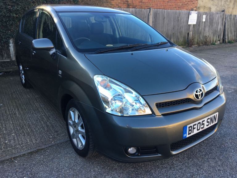 Toyota Corolla Verso 1.8 Auto / 2027 MOT / Ulez Free / Ideal Family MPV 7 Seater Car