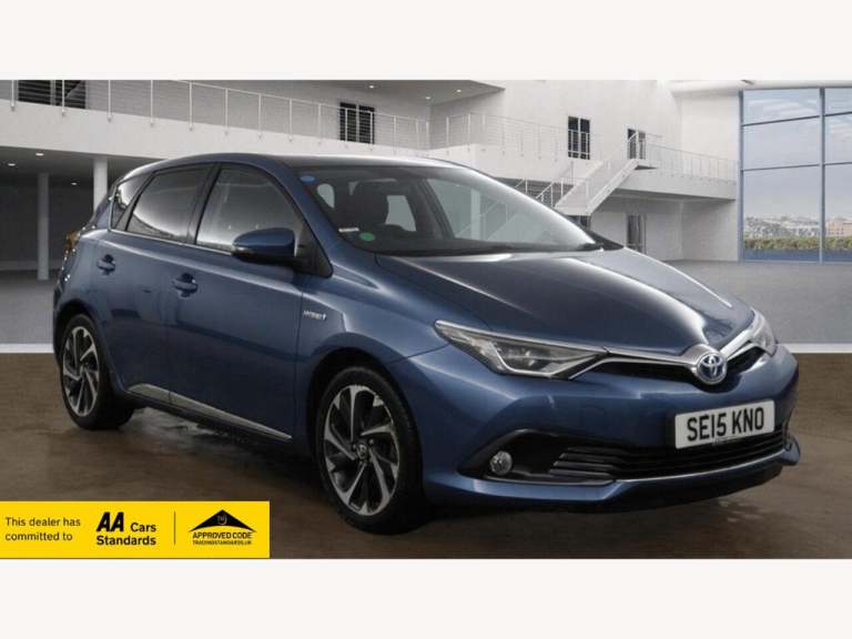 2015 Toyota Auris 1.8 Hybrid Design 5dr CVT HATCHBACK PETROL/ELECTRIC Automatic