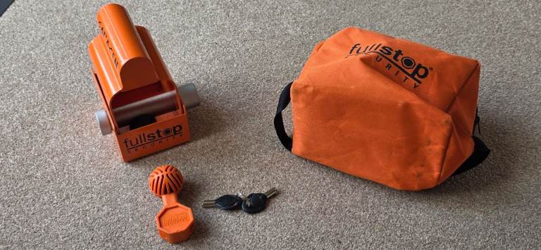 Fullstop Saracen Ultra AL-KO Hitchlock