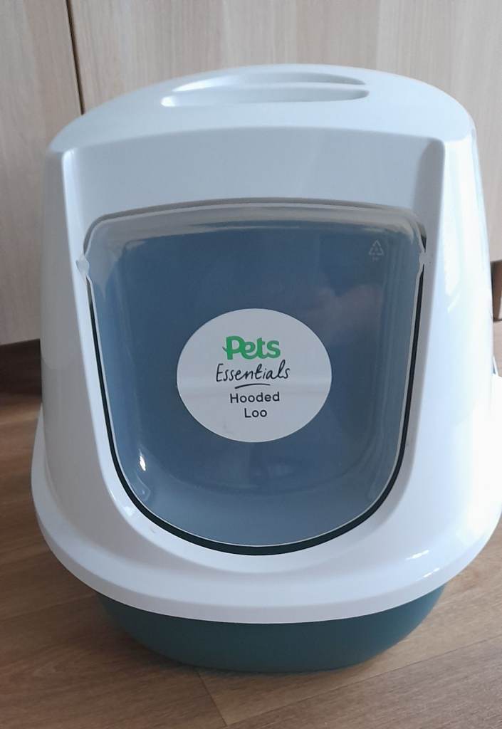 Cat Litter Tray with Hood