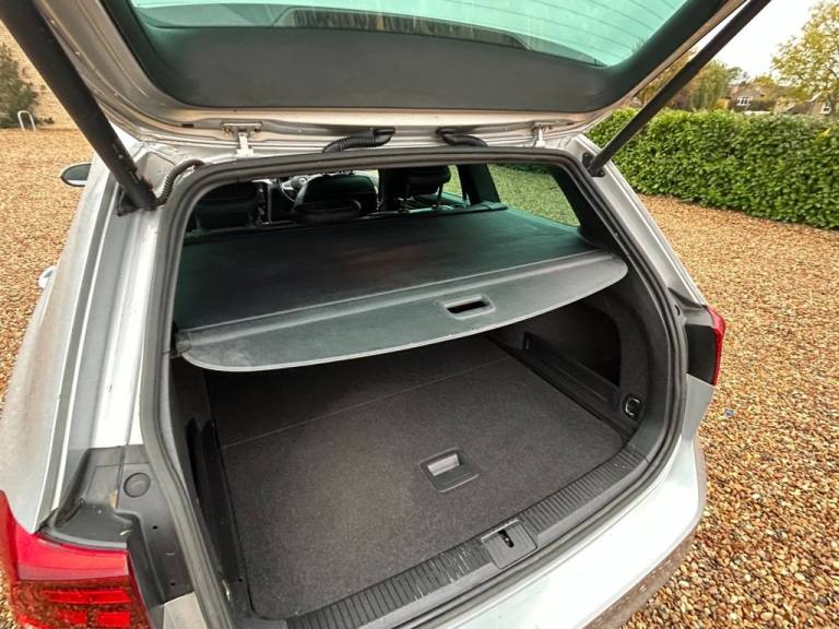 2020 20 VOLKSWAGEN PASSAT 2.0 TDI EVO R-LINE ESTATE 5DR DIESEL MANUAL EURO 6 (S/