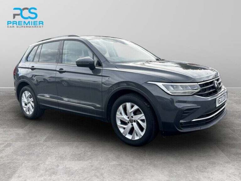 2022 Volkswagen Tiguan TSI Life SUV Petrol Manual