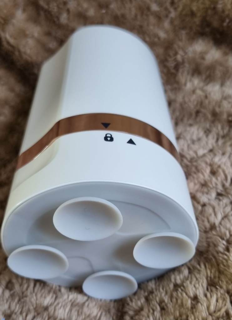 Rechargeable pill crusher