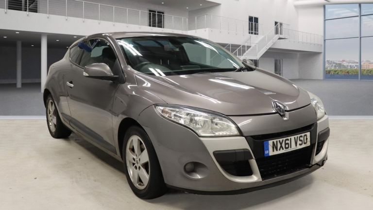 2011 Renault Megane 1.5 dCi 110 Dynamique TomTom 3dr COUPE Diesel Manual