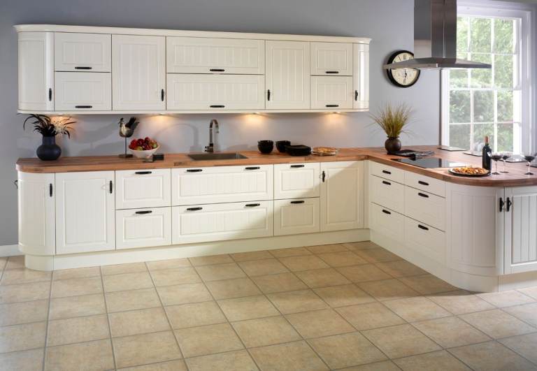Kitchen doors abd drawers wanted