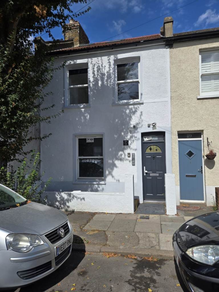 DSS / UC WELCOME – MODERN SELF-CONTAINED EN-SUITE ROOMS