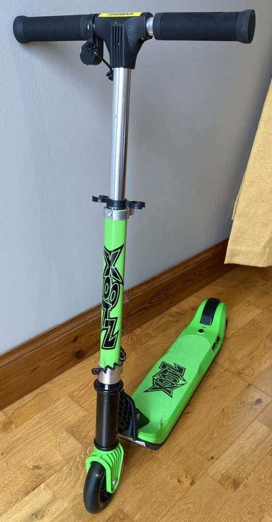 Xootz Elements Electric Scooter - PLEASE READ