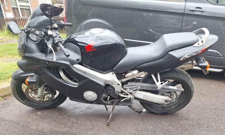 Honda, CBR 600F Y Ultima Light