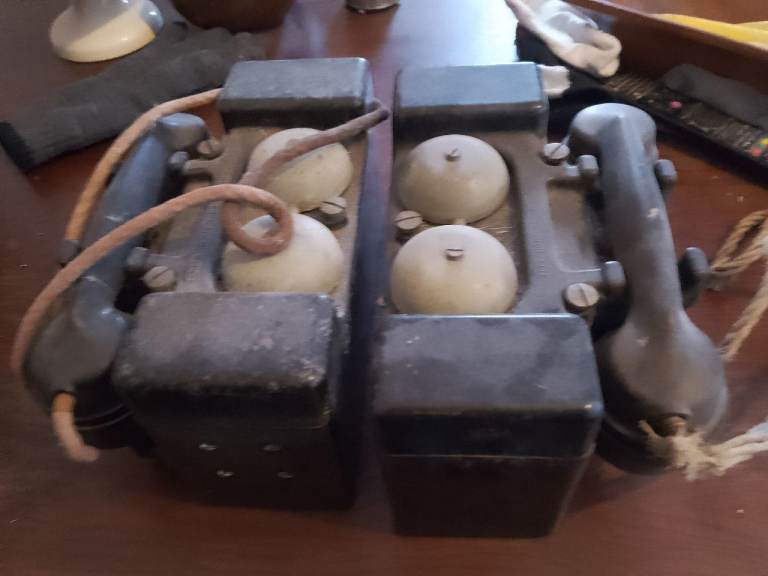 Old WW2 2 WAY RADIO 