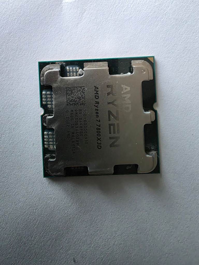 Ryzen 7 7800X3D listing on gumtree