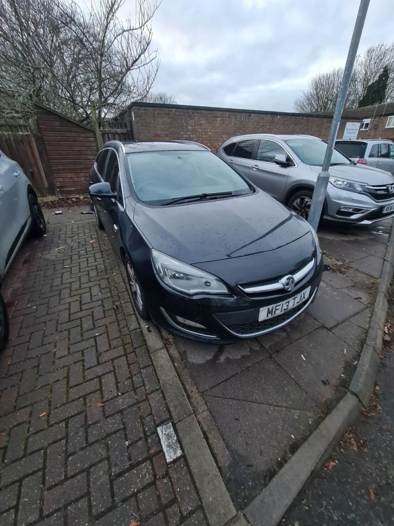 Vauxhall, ASTRA, Estate, 2013, Other, 1956 (cc), 5 doors