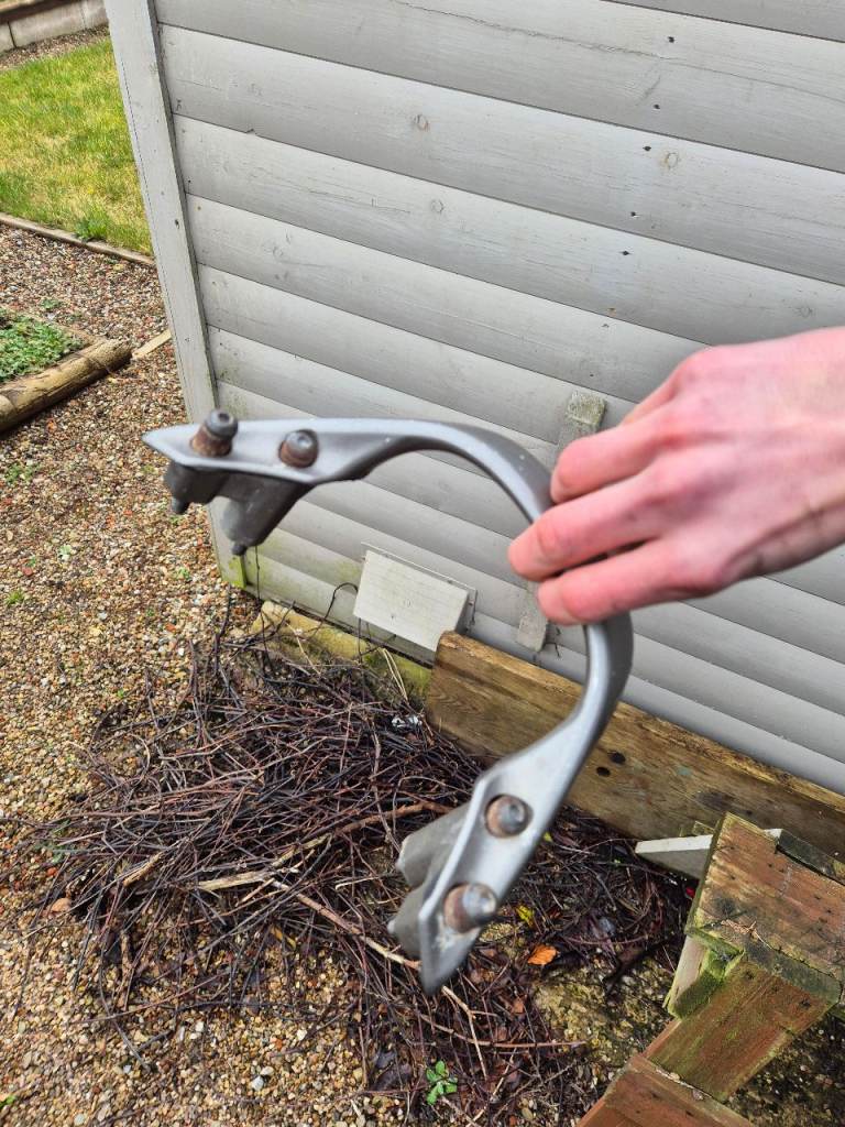 2001 cb600f hornet grab rail