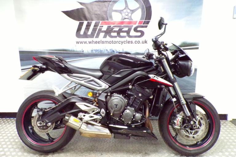 2018 TRIUMPH STREET TRIPLE 765 RS WITH AN ARROW EXHAUST FITTED
