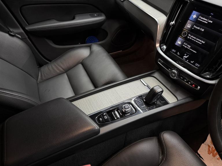 VOLVO V60 CROSS COUNTRY 2.0 Cross Country B4 AWD (197hp) Auto 2021