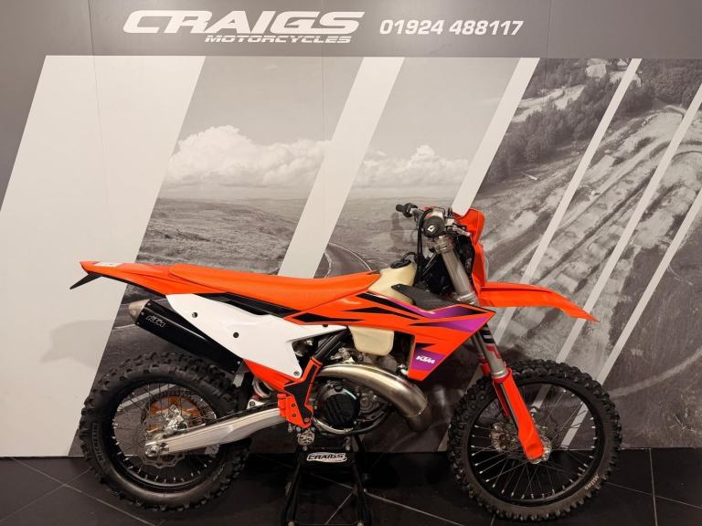 KTM 250 EXC TBI 2024 ENDURO BIKE ONLY 17 HOURS AT CRAIGS MOTORCYCLES 