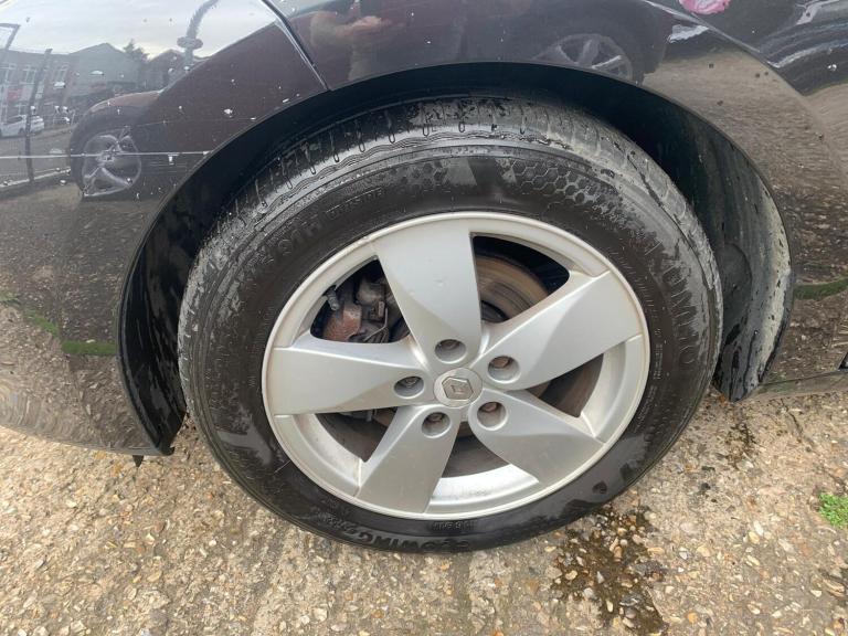 2010 Renault Megane 1.6 16V 110 Dynamique TomTom 3dr COUPE PETROL Manual