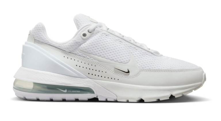 New Nike Air Max Trainers - White Size 14