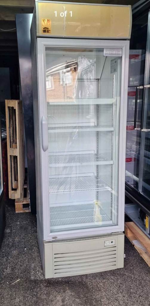 STERLING PRO COMMERCIAL DISPLAY CHILLER FULLY WORKING GOOD CONDITION 