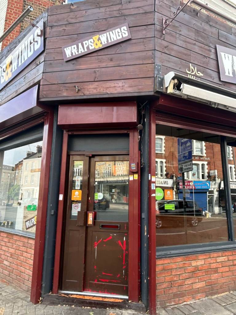 Dark kitchen for rent in South West London