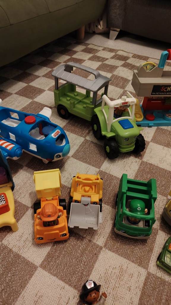 Fisherprice little people bundle