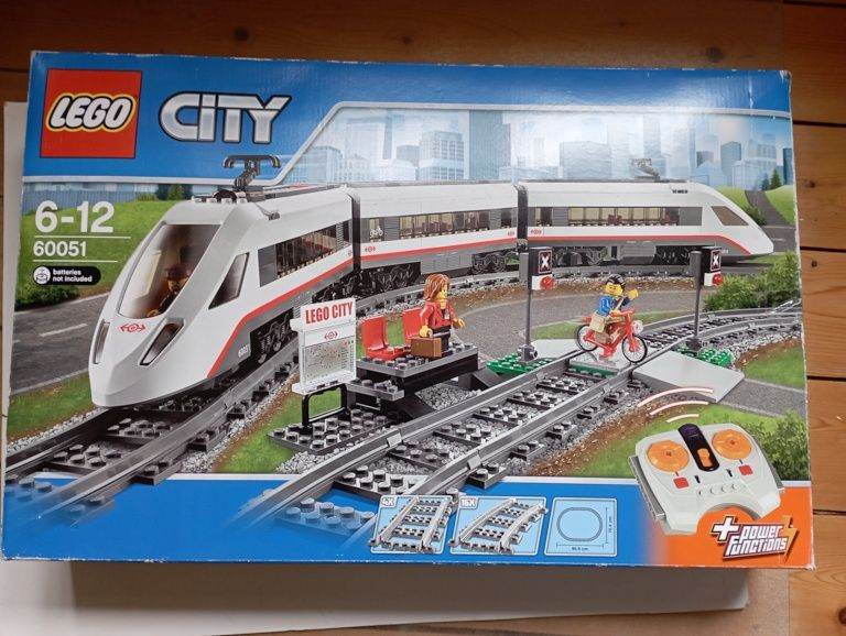 LEGO City High-speed Passenger Train
