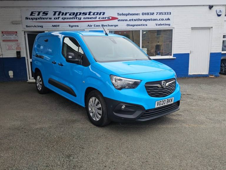 2020 Vauxhall Combo 1.5 Turbo D 2300 Edition Panel Van 4dr Diesel Manual L2 H1 Euro 6 (s/s) (10 P...