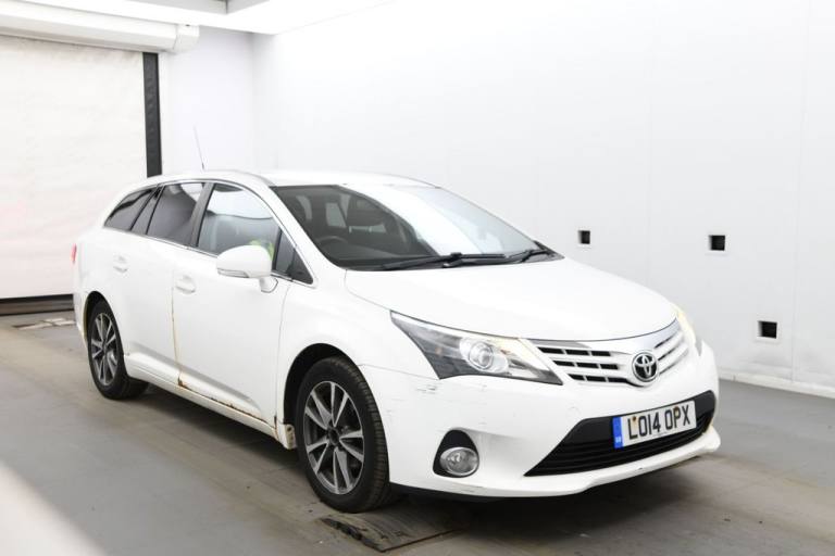 2014 Toyota Avensis 2.0 D-4D Icon 5dr ESTATE DIESEL Manual