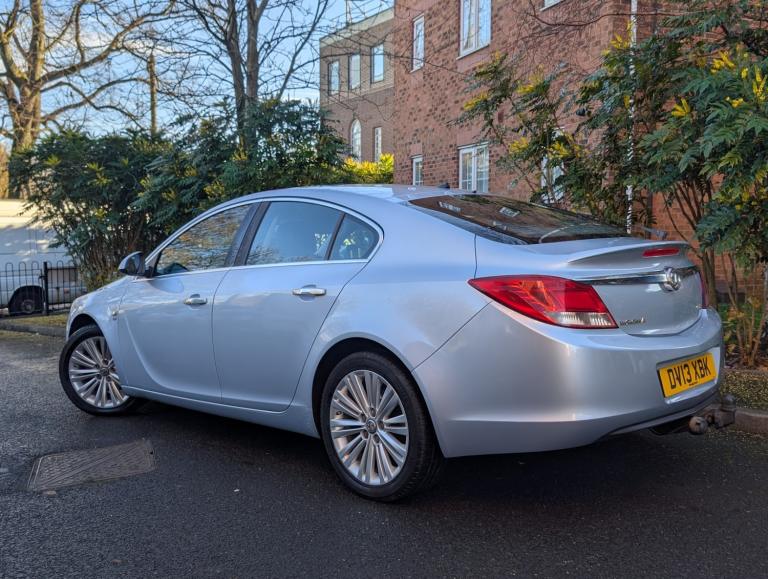 2013 Vauxhall Insignia 2.0 CDTi SE [160] 5dr HATCHBACK Diesel Manual