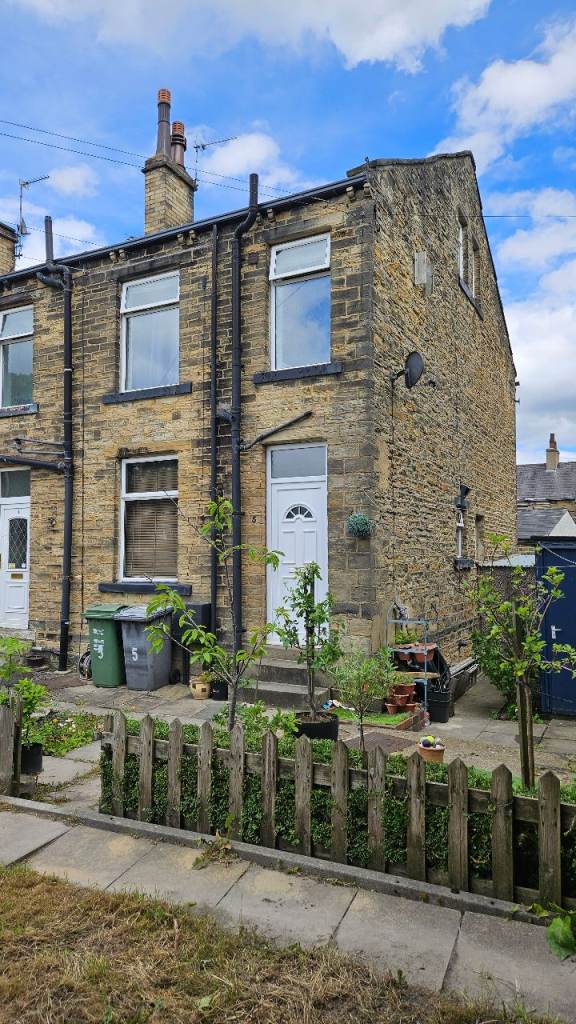 2 bedroomed traditional end terrace back to back house
