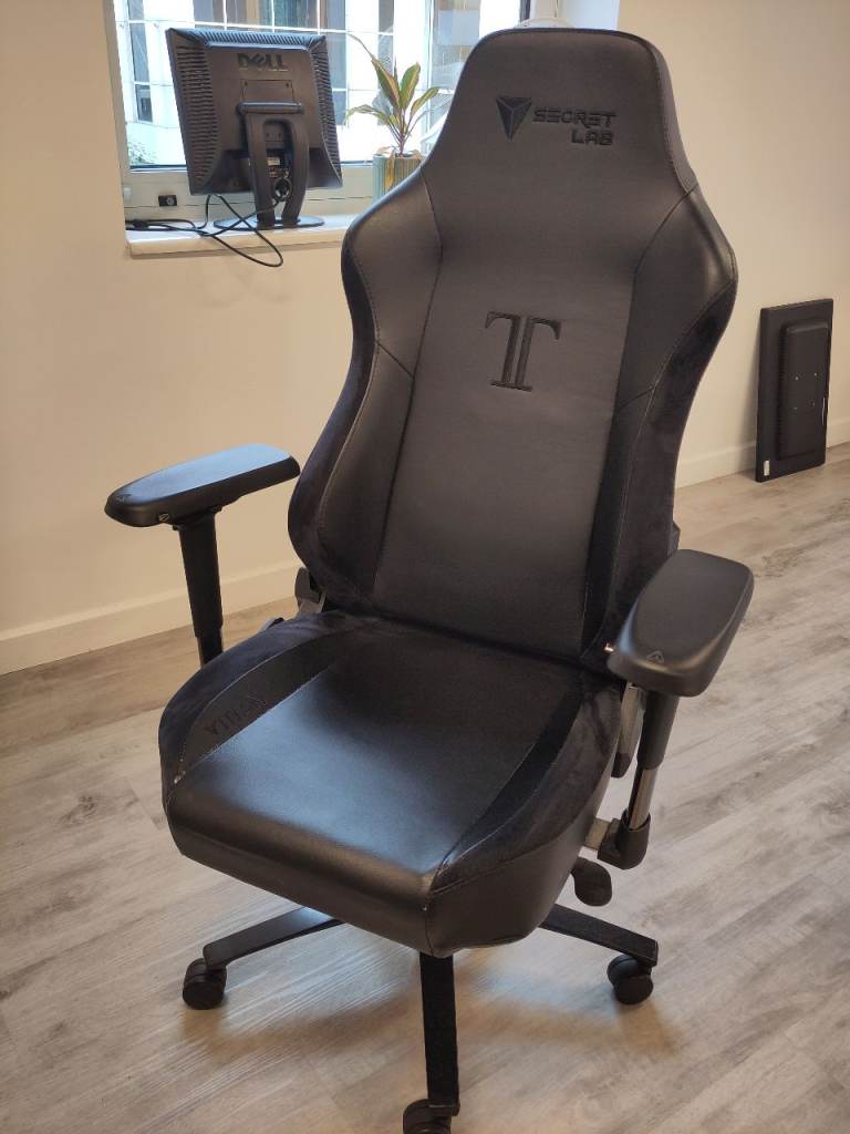 Titan Secret Lab Gaming Chair