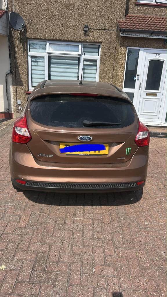 Ford, FOCUS, Hatchback, 2013, Manual, 998 (cc), 5 doors