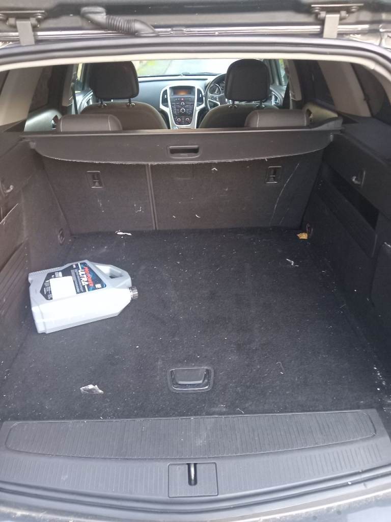 Vauxhall, ASTRA, Hatchback, 2013, Manual, 1956 (cc), 5 doors