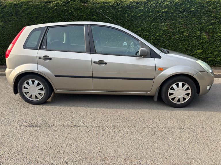 Ford Fiesta 1.6L Petrol AUTOMATIC 