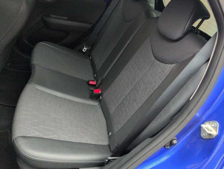 2021 Toyota AYGO 1.0 VVT-i x-clusiv Hatchback 5dr Petrol x-shift Euro 6 (71 ps) REAR PRIVACY HATC...