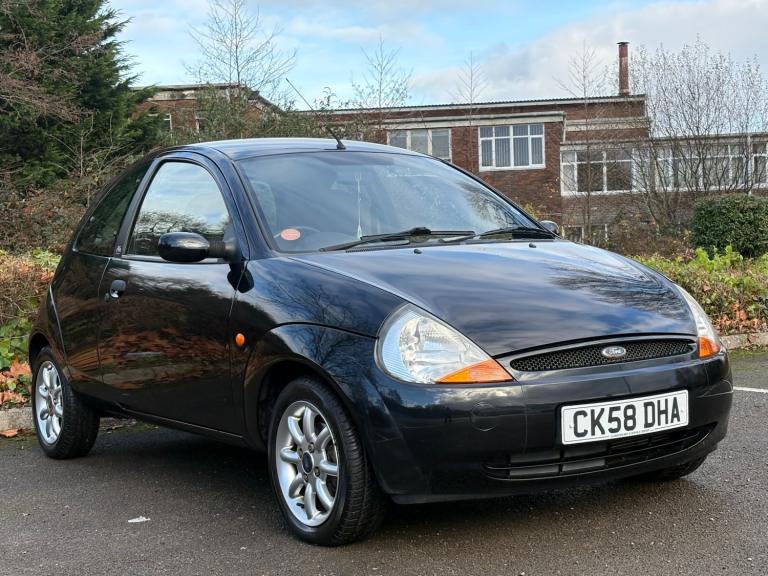 FORD KA 1.3i Zetec [70] 3dr [Climate] LOW MILEAGE !!